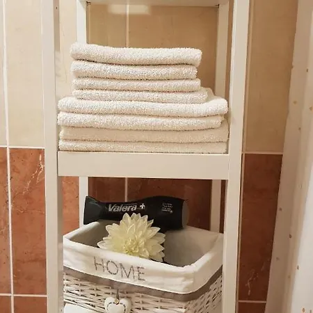Ocean View Close To Beach With Pool & Wifi *