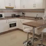 Ocean View Close To With Pool & Wifi Apartman *
