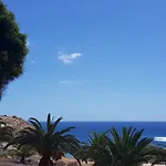 Ocean View Close To With Pool & Wifi Apartman *